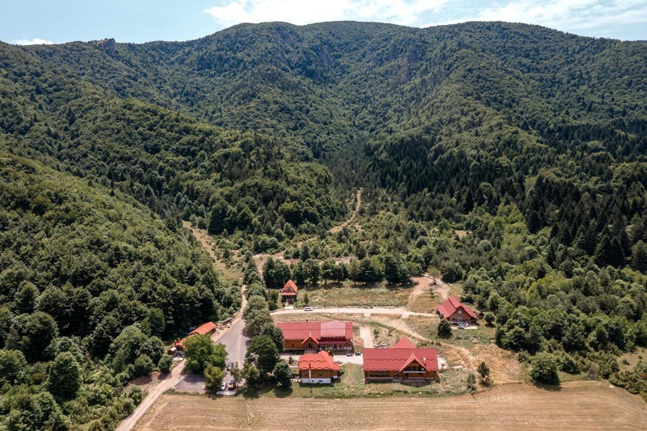Affittacamere House Mrzlin Grad Korenica Esterno foto